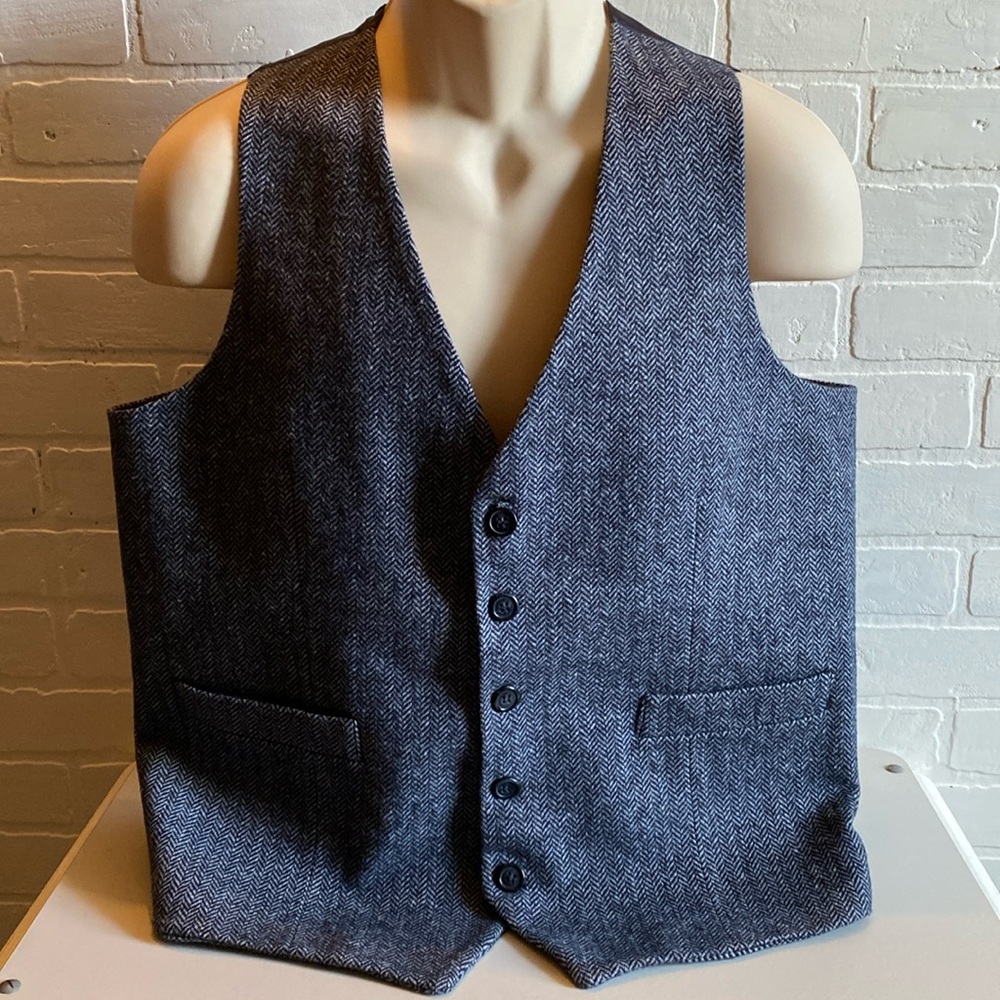 Kirrin Finch Wool Tweed Vest
